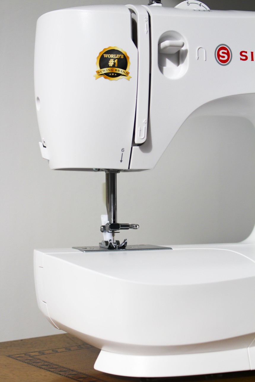 Máquina de costura Singer Tradition 2